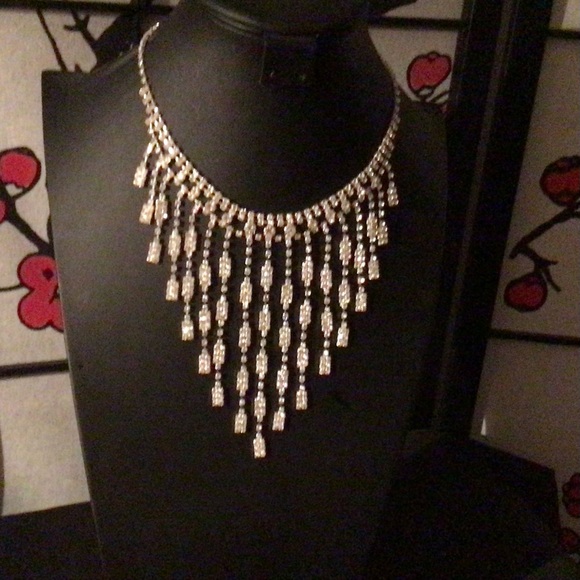 Rhinestone beauty in silver tone with cascading rhinestone rivulets - Picture 5 of 10
